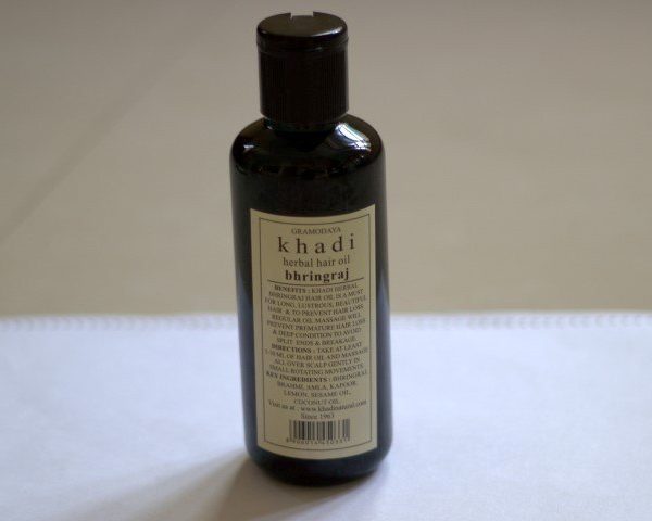 buy Khadi Herbal Bhringraj hair Oil 210ml in Delhi,India