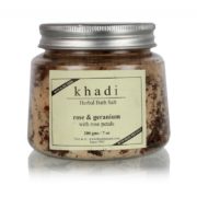 buy Khadi Natural Herbal Rose & Geranium With Rose Petals Bath Salt 200g in Delhi,India