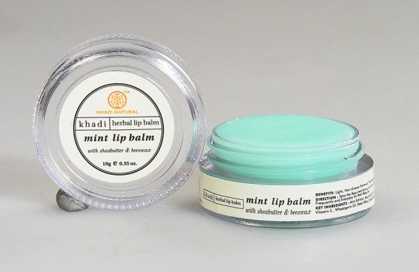 buy Khadi Natural Mint Lip Balm 10 g Provides Long Lasting Moisture in Delhi,India