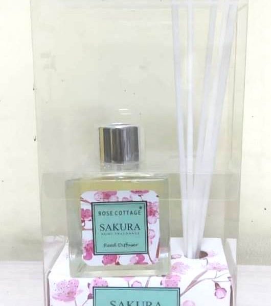 buy Mr. Aroma Rose Cottage Sakura Car Reed Diffuser in Delhi,India